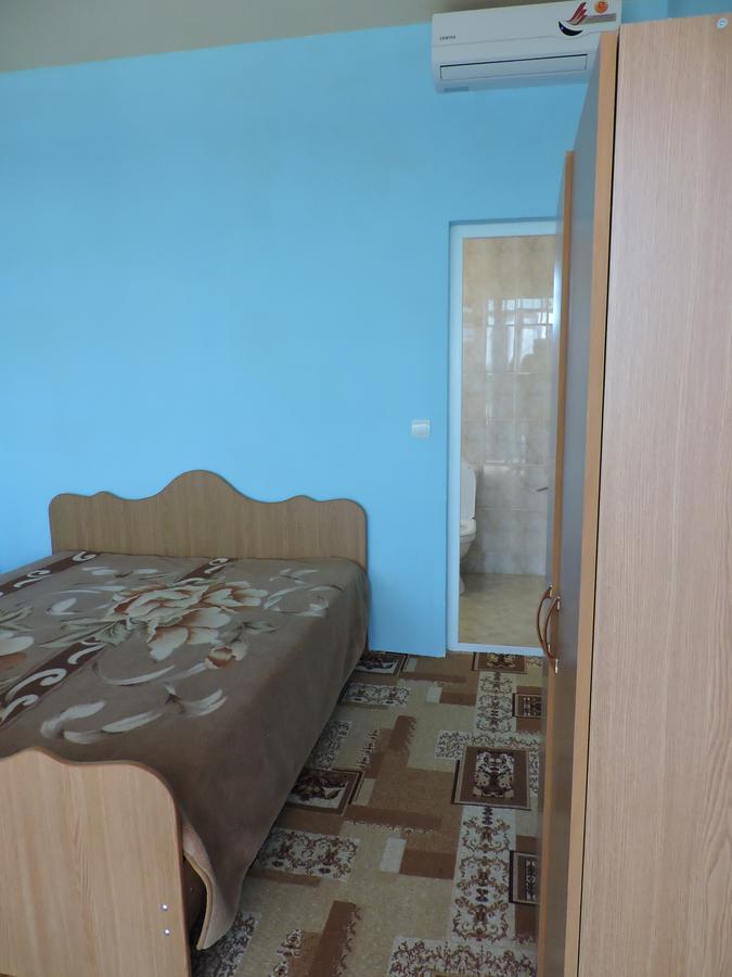 Guesthouse U Moti New Athos Esterno foto